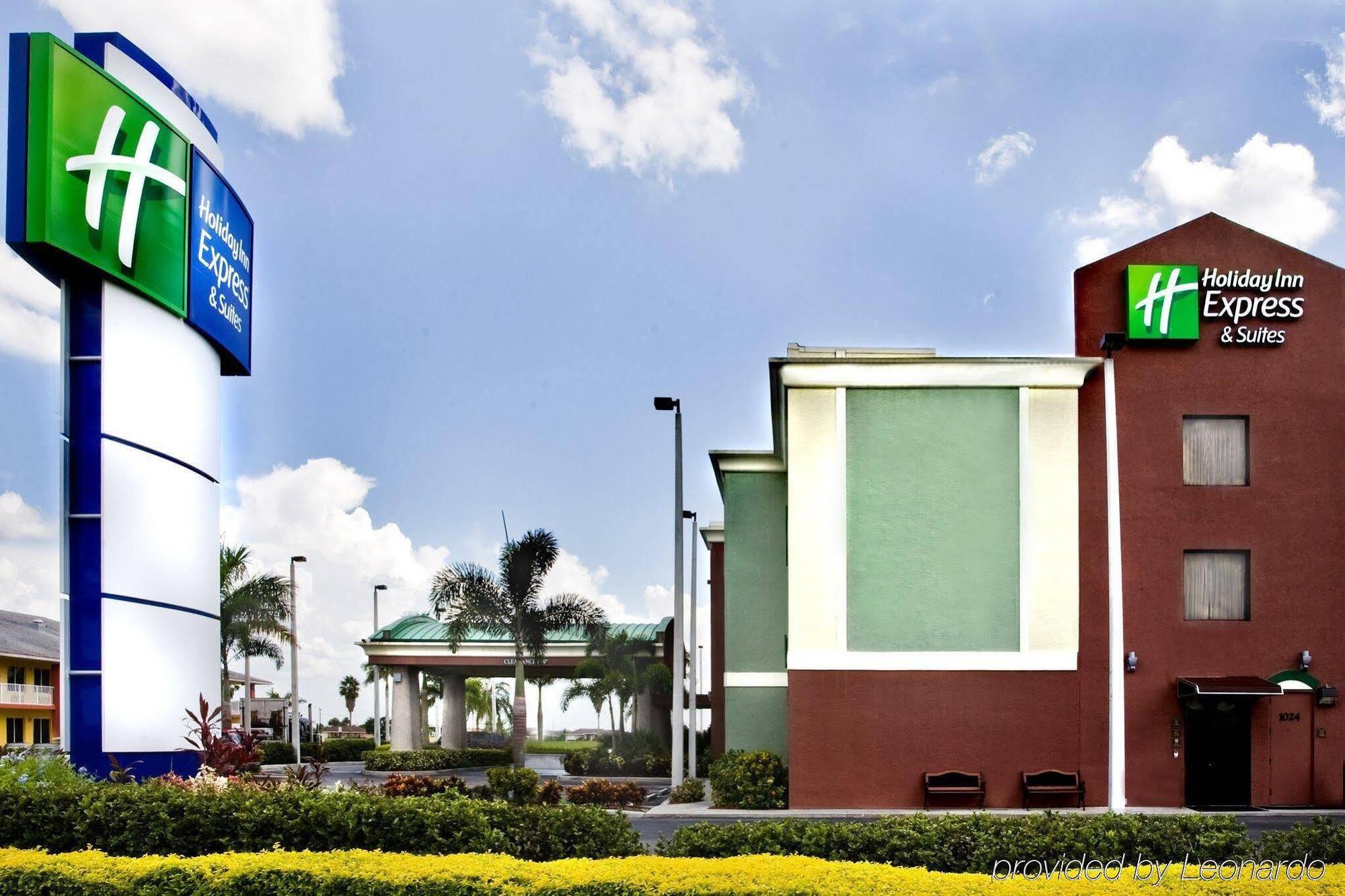 Holiday Inn Express Hotel & Suites Clewiston By Ihg Eksteriør bilde