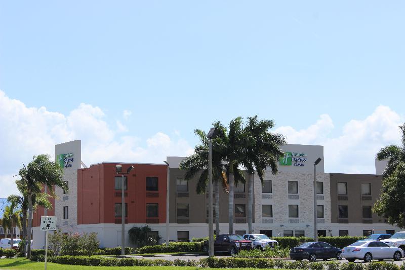 Holiday Inn Express Hotel & Suites Clewiston, An Ihg Hotel Eksteriør bilde